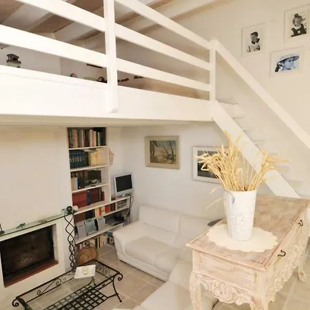 Maison Accueillante Avec Jardin, Sainte-Marie-de-Ré