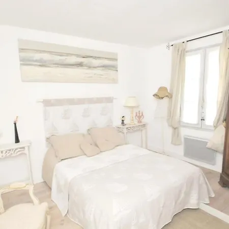 Maison Accueillante Avec Jardin, * Sainte-Marie-de-Ré