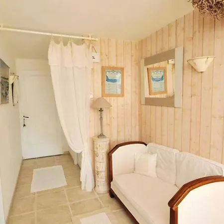 Tatil Evi Maison Accueillante Avec Jardin, *