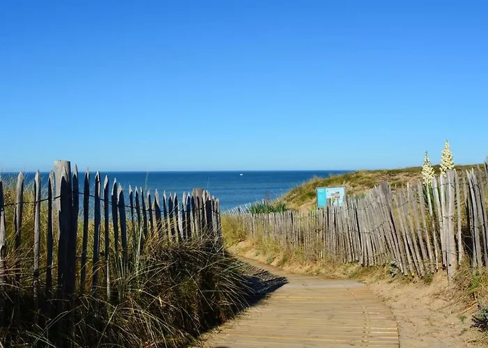 Casa de Férias Maison Accueillante Avec Jardin, Sainte-Marie-de-Ré