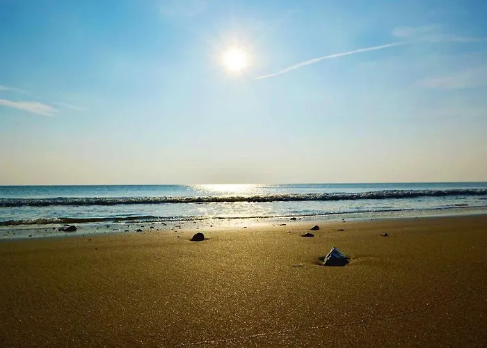 Maison Accueillante Avec Jardin, Sainte-Marie-de-Ré