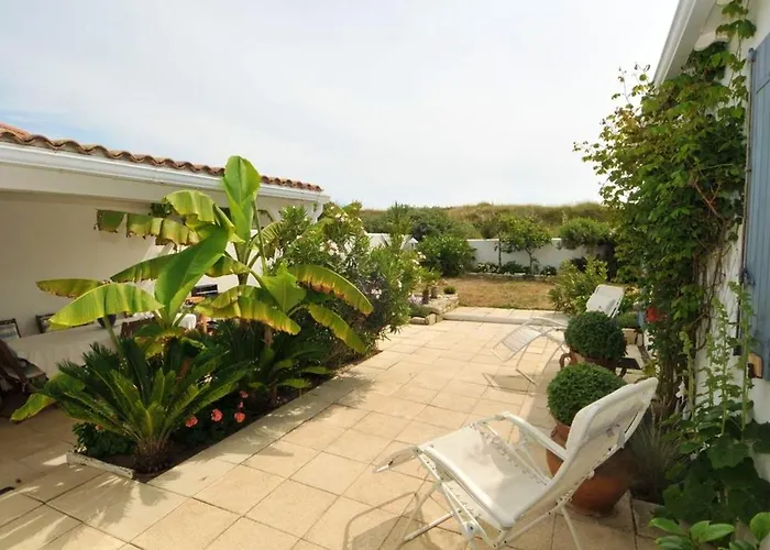 Maison Accueillante Avec Jardin, Casa de Férias Sainte-Marie-de-Ré