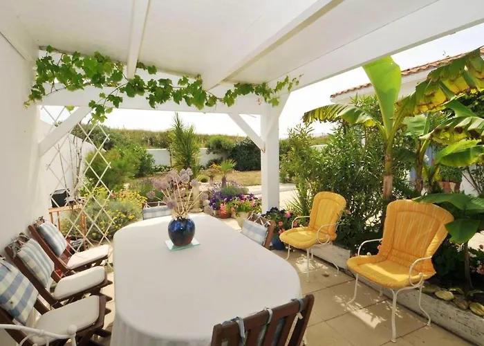 Maison Accueillante Avec Jardin,