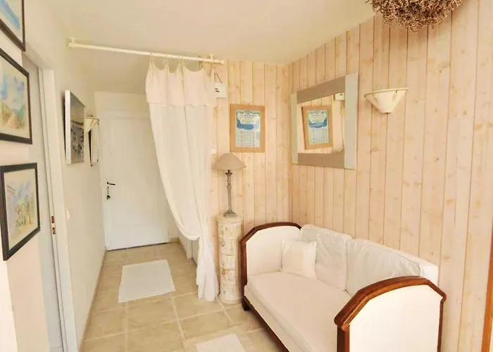 Casa de Férias Maison Accueillante Avec Jardin, *